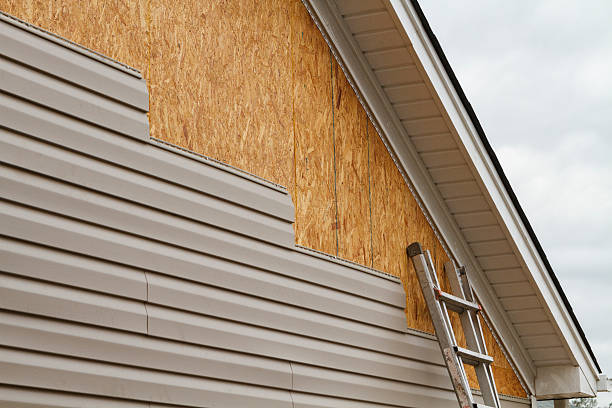 24/7 Emergency Siding Installation experts in Brackenridge, PA